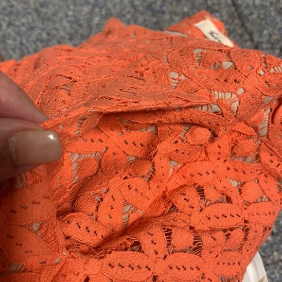 NWT Vince Camuto high waisted lace overlay shorts Papaya over tan lining Sz 10 - Picture 7 of 10